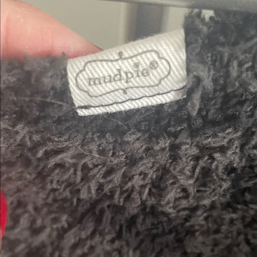 Mud Pie Black and Gray Leopard Reversible Chenille Poncho - Picture 5 of 11